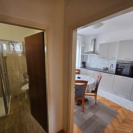 Apartments Tara, Sibenik - Mandalina المظهر الخارجي الصورة