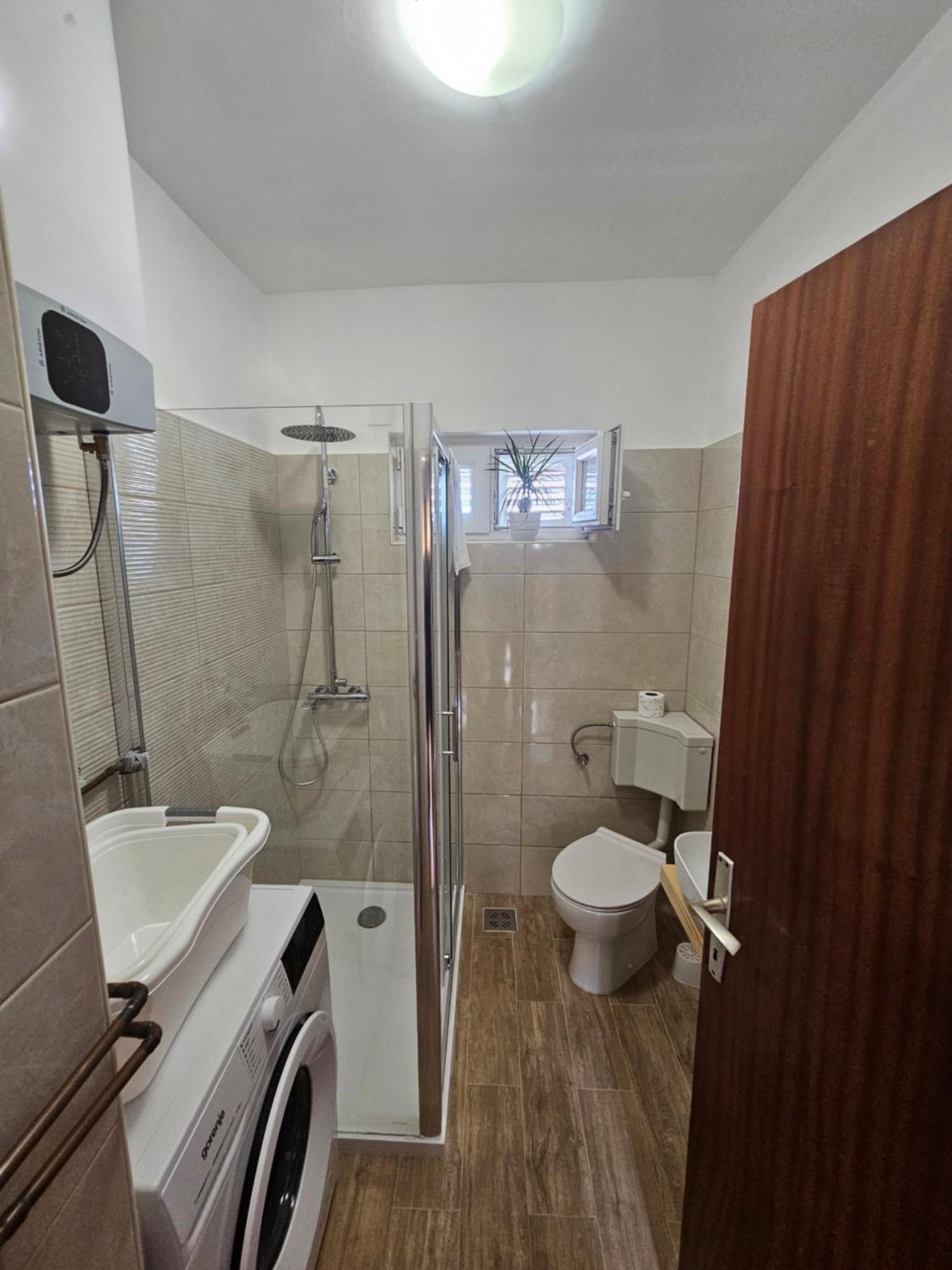 Apartments Tara, Sibenik - Mandalina المظهر الخارجي الصورة