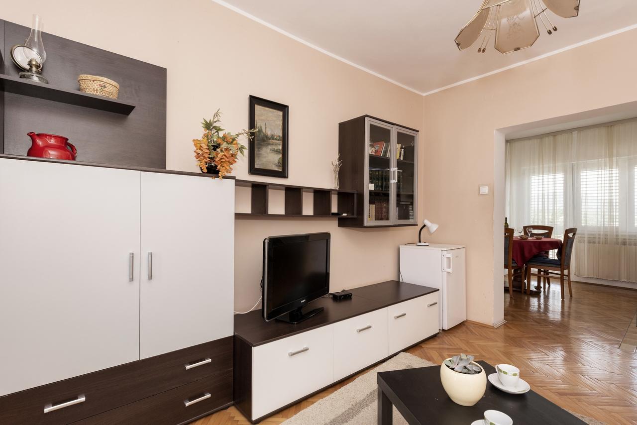 Apartments Tara, Sibenik - Mandalina المظهر الخارجي الصورة