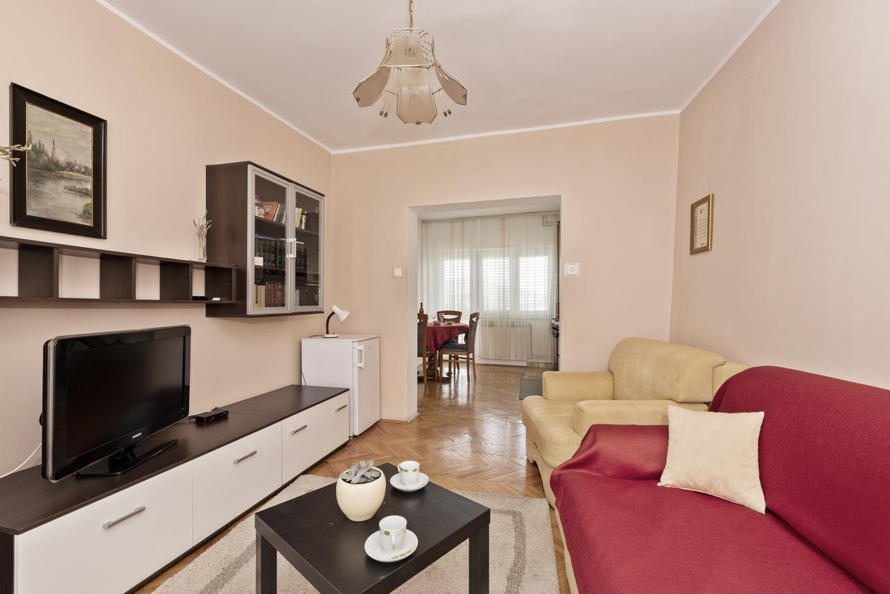 Apartments Tara, Sibenik - Mandalina المظهر الخارجي الصورة